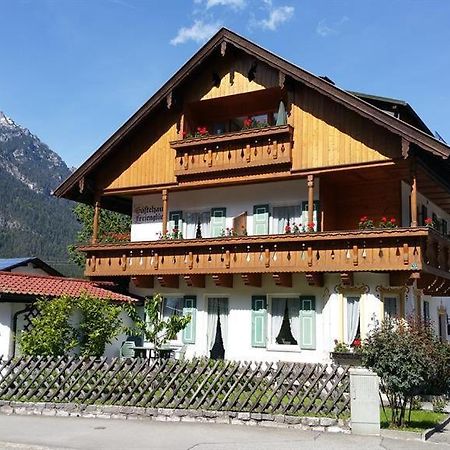 Gaestehaus Ferienglueck 그라이나우 외부 사진