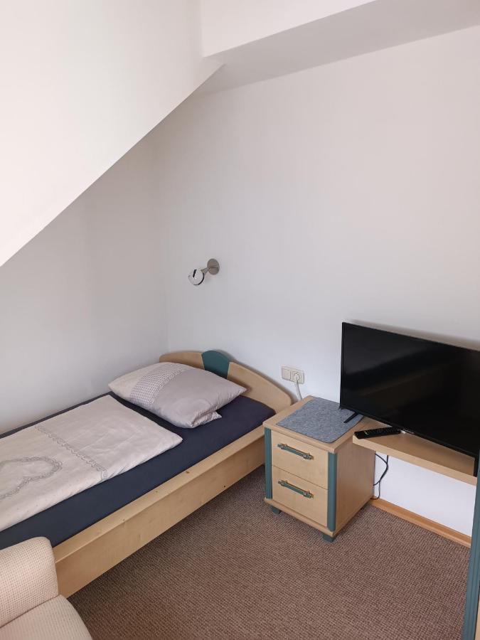 Gaestehaus Ferienglueck 그라이나우 외부 사진
