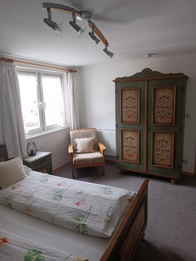 Gaestehaus Ferienglueck 그라이나우 외부 사진